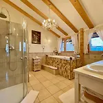 בית הארחה Doodle's Amazing -walensee - Flumserberg - Churfirsten - Heidiland - Pool - Sauna Mols