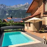 Doodle's Amazing -walensee - Flumserberg - Churfirsten - Heidiland - Pool - Sauna Mols