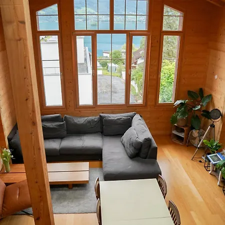 Doodle's Amazing -walensee - Flumserberg - Churfirsten - Heidiland - Pool - Sauna ゲストハウス