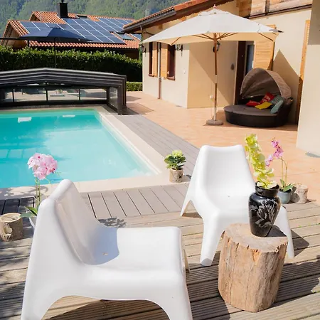 Doodle's Amazing -walensee - Flumserberg - Churfirsten - Heidiland - Pool - Sauna ゲストハウス Mols
