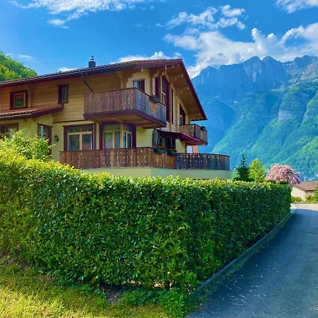 بيت ضيافة Doodle's Amazing -walensee - Flumserberg - Churfirsten - Heidiland - Pool - Sauna