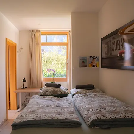 Doodle's Amazing -walensee - Flumserberg - Churfirsten - Heidiland - Pool - Sauna بيت ضيافة مولس