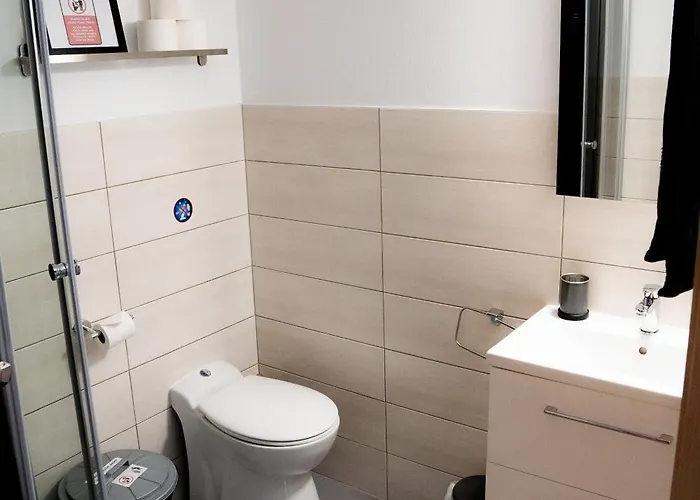 Doodle's Amazing -walensee - Flumserberg - Churfirsten - Heidiland - Pool - Sauna Mols