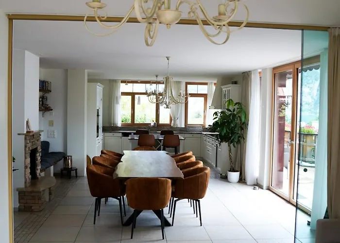 Doodle's Amazing -walensee - Flumserberg - Churfirsten - Heidiland - Pool - Sauna Gæstehus