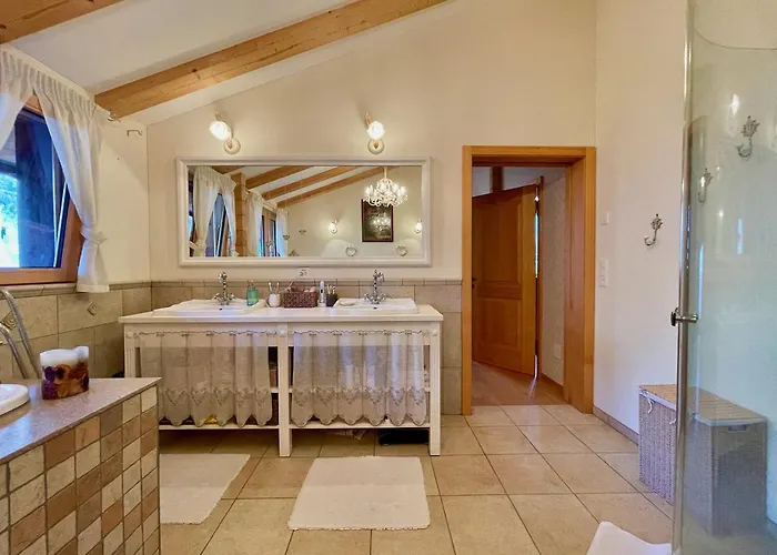 Doodle's Amazing -walensee - Flumserberg - Churfirsten - Heidiland - Pool - Sauna * Мольс