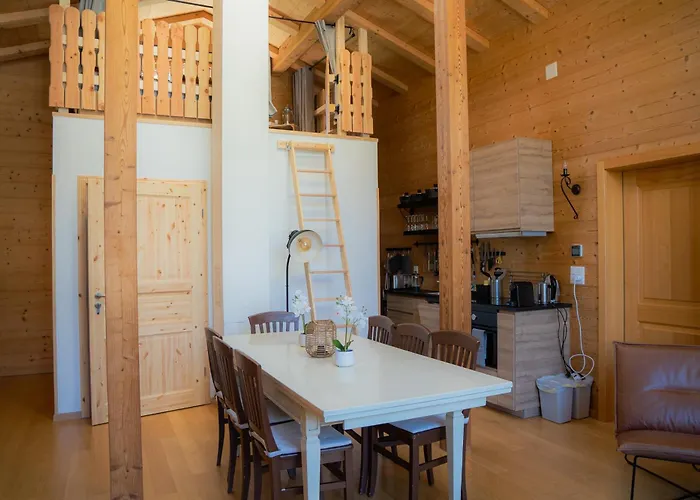 Doodle's Amazing -walensee - Flumserberg - Churfirsten - Heidiland - Pool - Sauna Гостевой дом Мольс