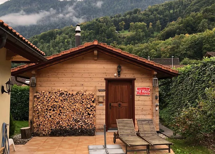 ゲストハウス Doodle's Amazing -walensee - Flumserberg - Churfirsten - Heidiland - Pool - Sauna *