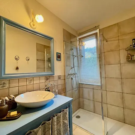 Doodle's Amazing -walensee - Flumserberg - Churfirsten - Heidiland - Pool - Sauna *