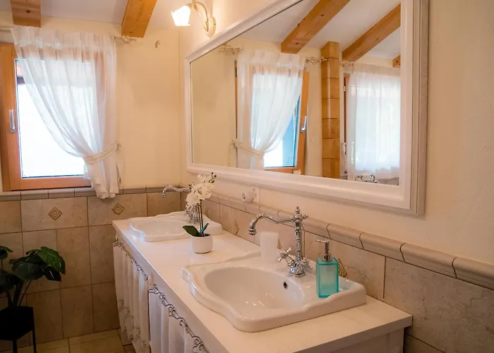 Doodle's Amazing -walensee - Flumserberg - Churfirsten - Heidiland - Pool - Sauna Mols